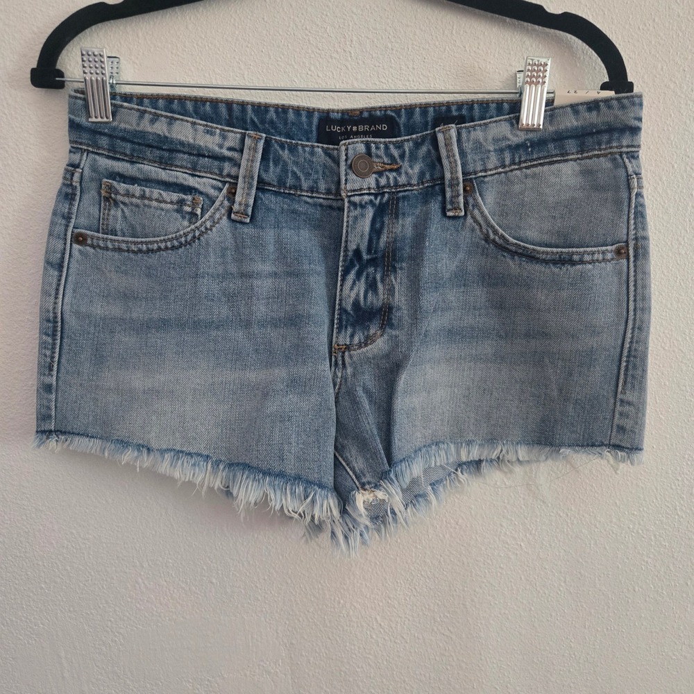 Lucky Brand The Cut Off Denim Shorts Medium Wash Frayed Hem Size 4‎ 27 NWT
